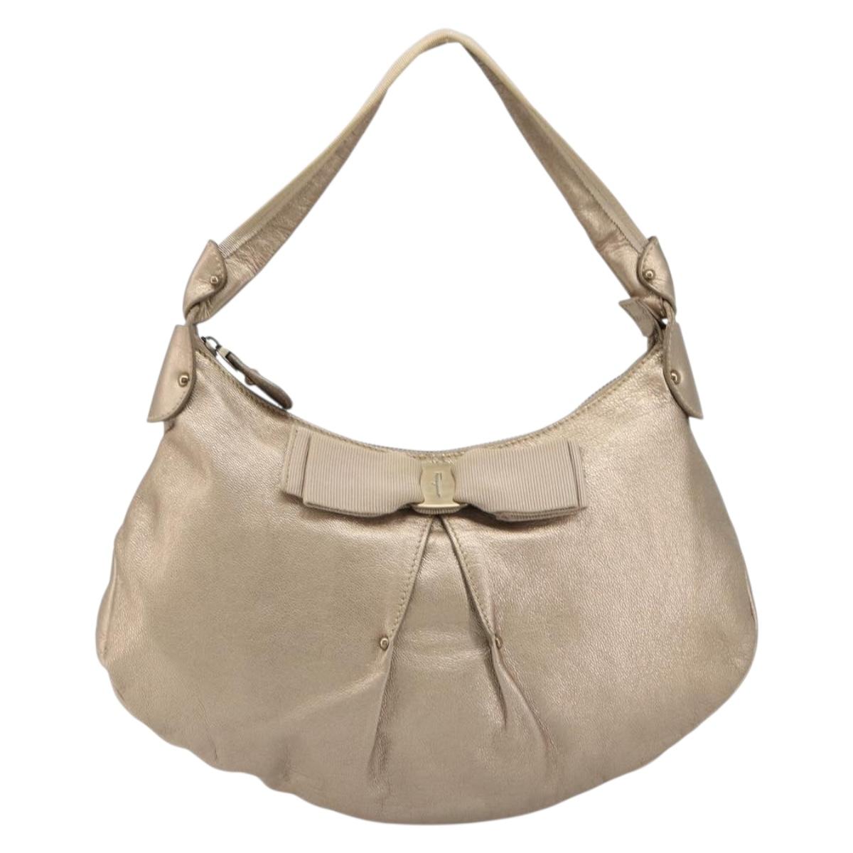 Salvatore Ferragamo Vala Shoulder Bag Leather Champagne Gold Gold Auth 186269A