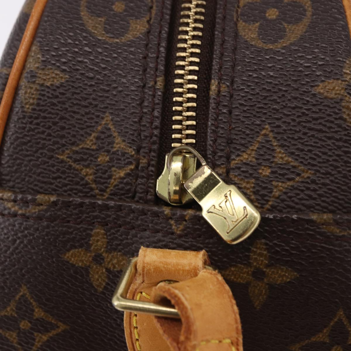 LOUIS VUITTON Monogram Blois Shoulder Bag M51221 LV Auth 186273