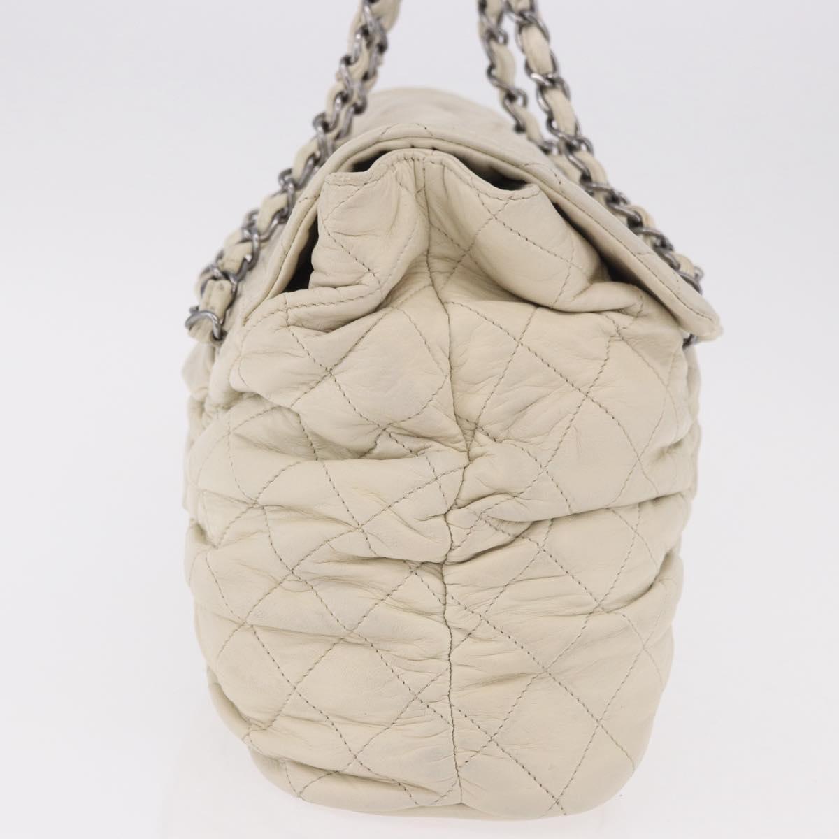 CHANEL Chain Matelasse Shoulder Bag Lamb Skin Ivory Silver CC Auth 186310