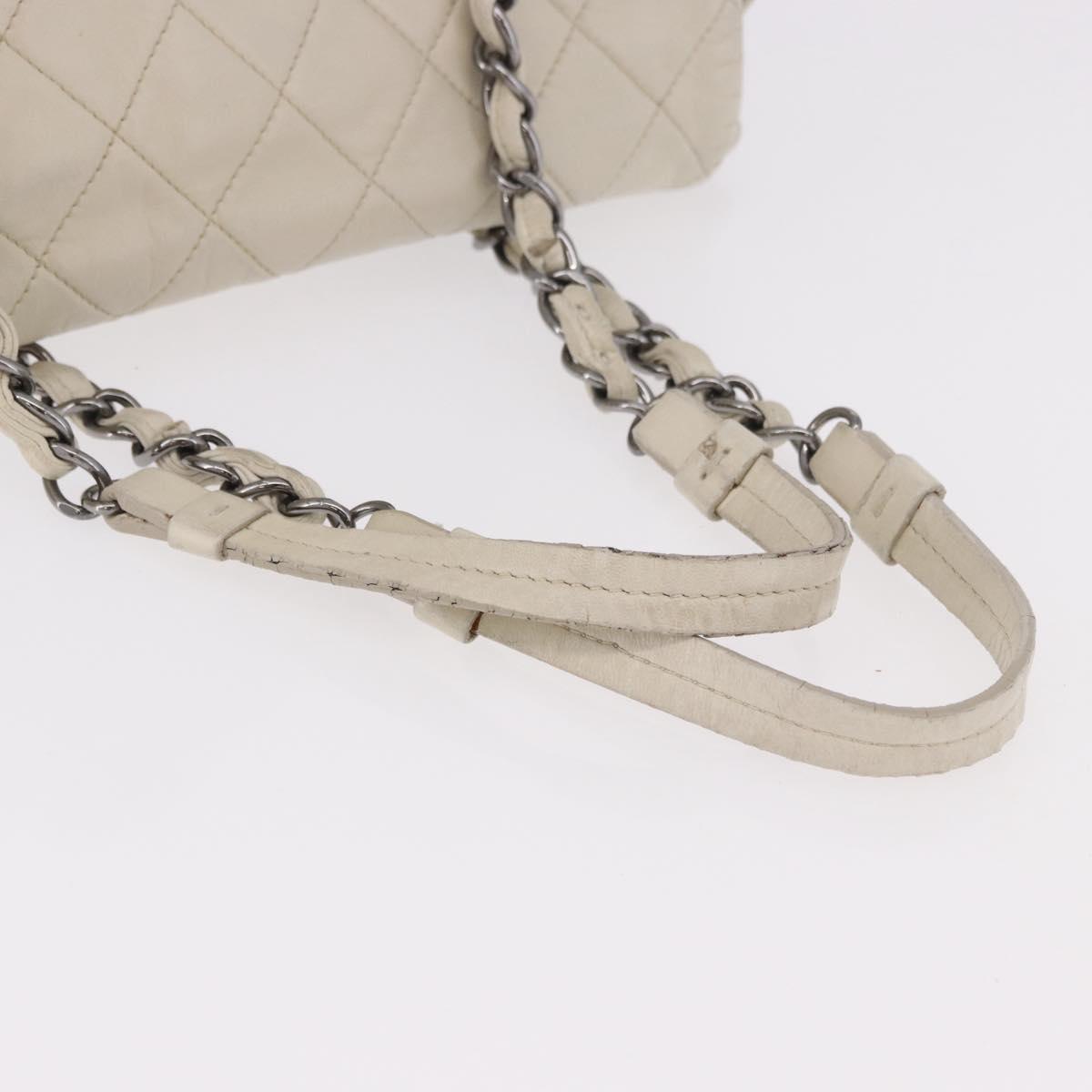 CHANEL Chain Matelasse Shoulder Bag Lamb Skin Ivory Silver CC Auth 186310