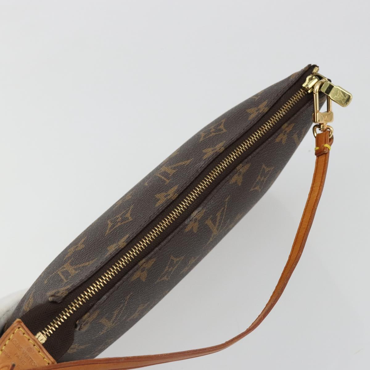 LOUIS VUITTON Monogram Pochette Accessoires Pouch M51980 LV Auth 186343A