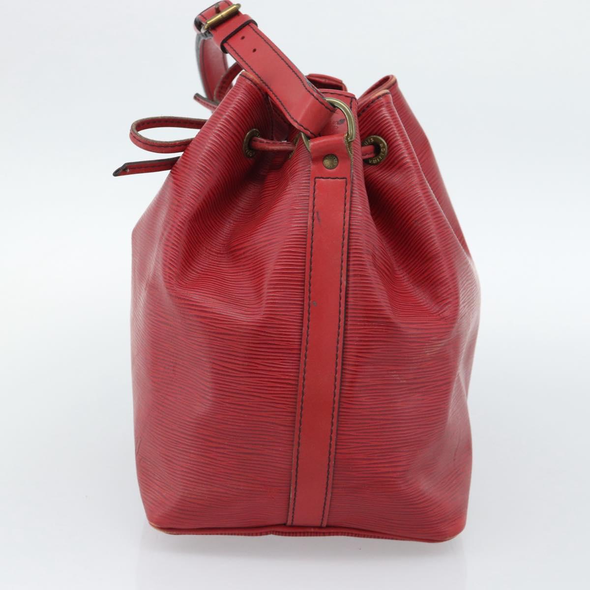 LOUIS VUITTON Epi Petit Noe Shoulder Bag Red M44107 LV Auth 186393