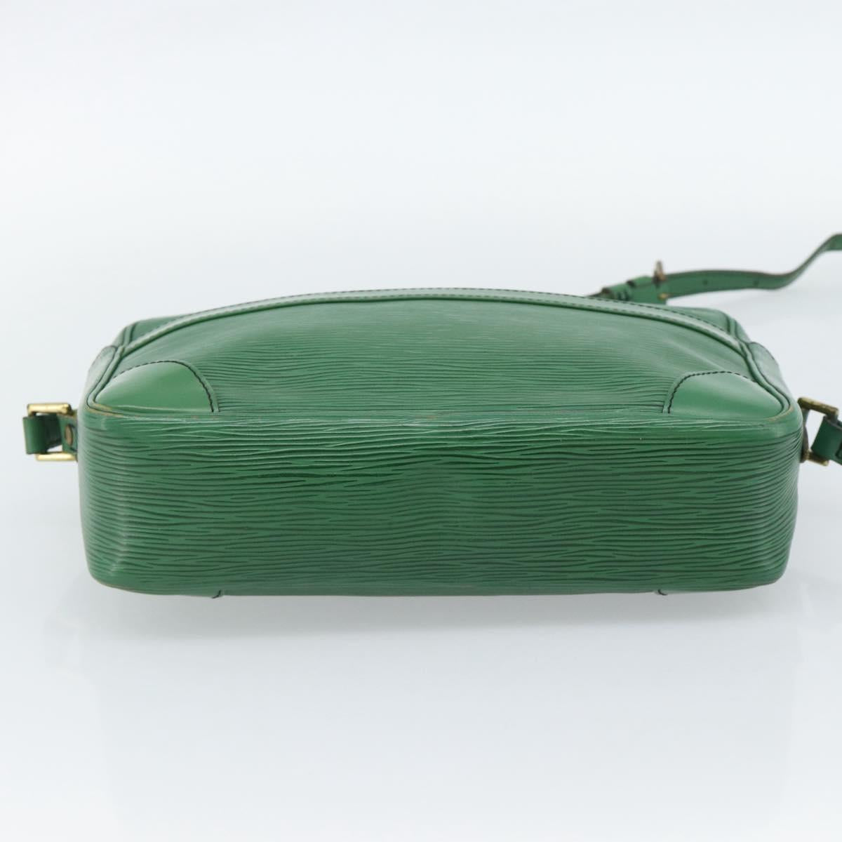 LOUIS VUITTON Epi Trocadero 27 Shoulder Bag Green M52314 LV Auth 186398