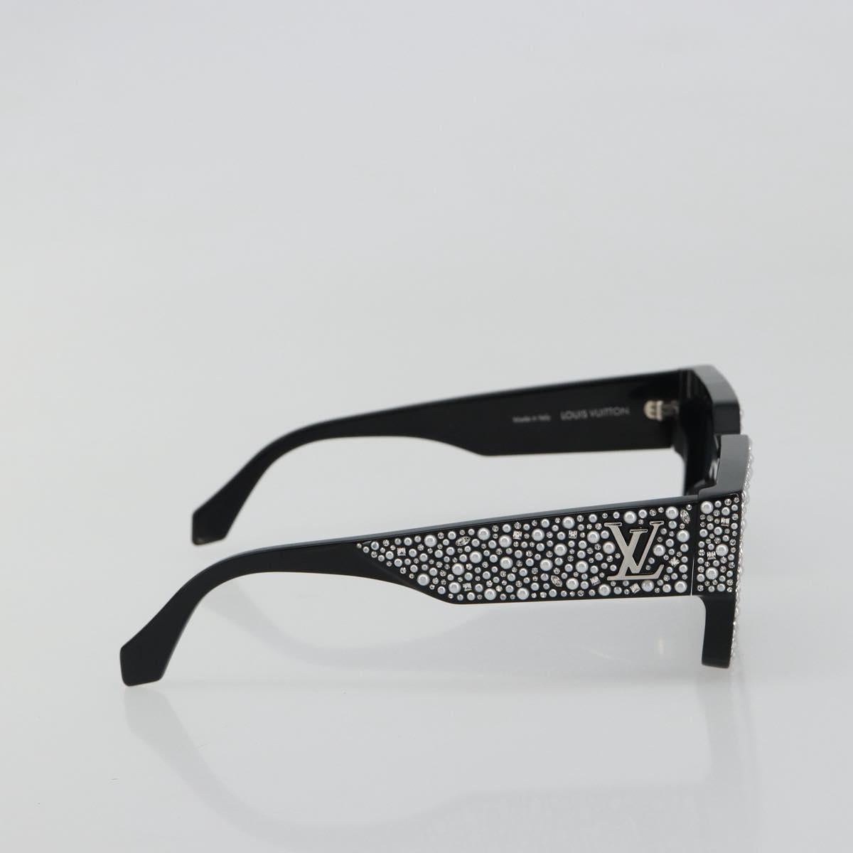 LOUIS VUITTON LV Crush Pearl & Strass Sunglasses plastic Z2396E LV Auth 186416M
