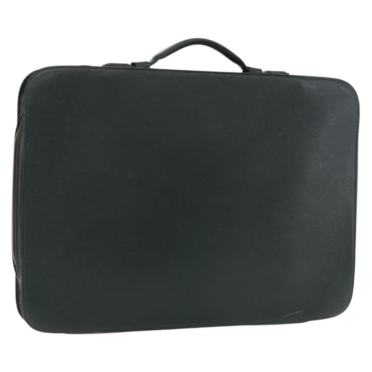 LOUIS VUITTON Taiga Baltic Briefcase Epicea M30064 LV Auth 186557