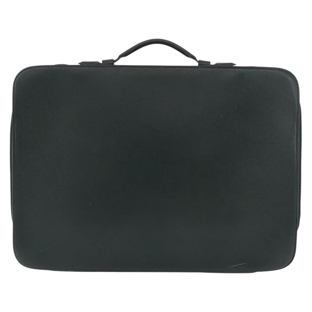 LOUIS VUITTON Taiga Baltic Briefcase Epicea M30064 LV Auth 186557