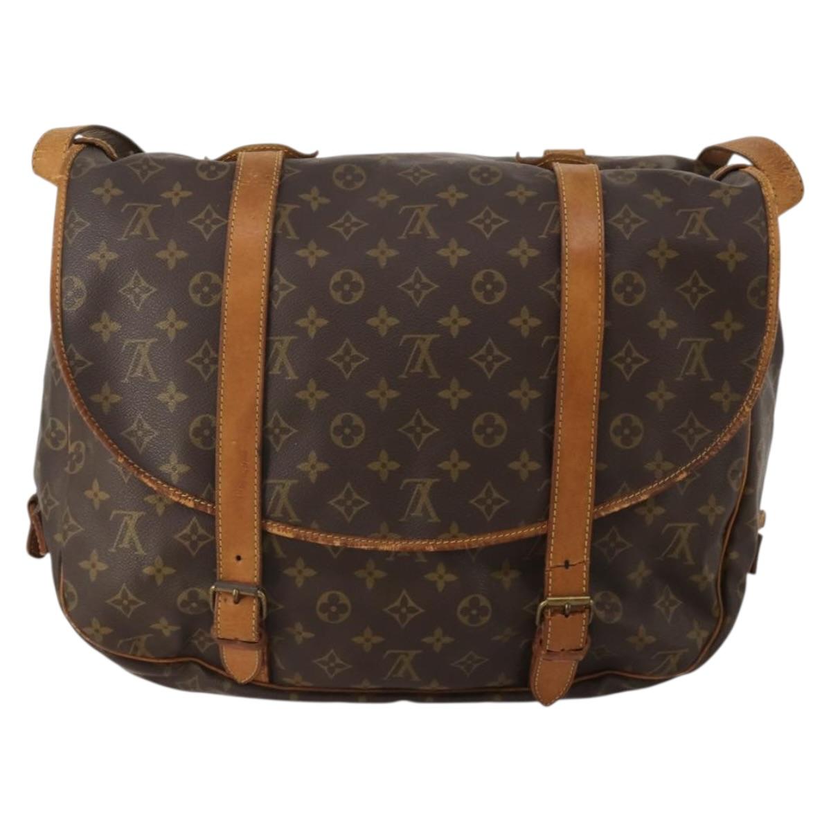 LOUIS VUITTON Monogram Saumur40 Shoulder Bag LV Auth 186579