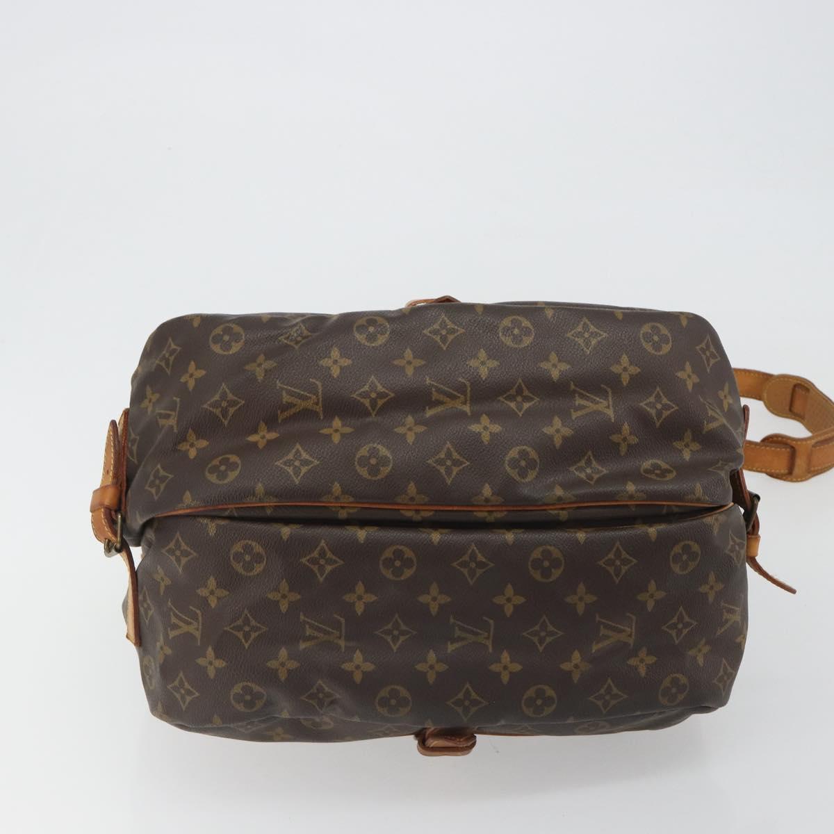 LOUIS VUITTON Monogram Saumur 35 Shoulder Bag M42254 LV Auth 186580