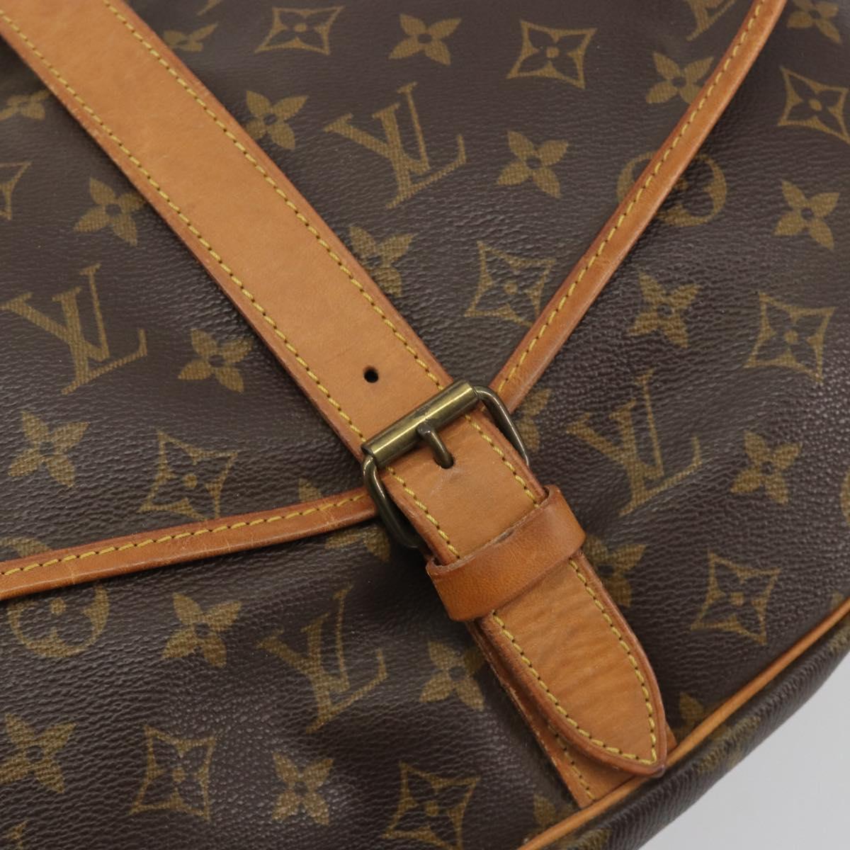 LOUIS VUITTON Monogram Saumur 35 Shoulder Bag M42254 LV Auth 186580