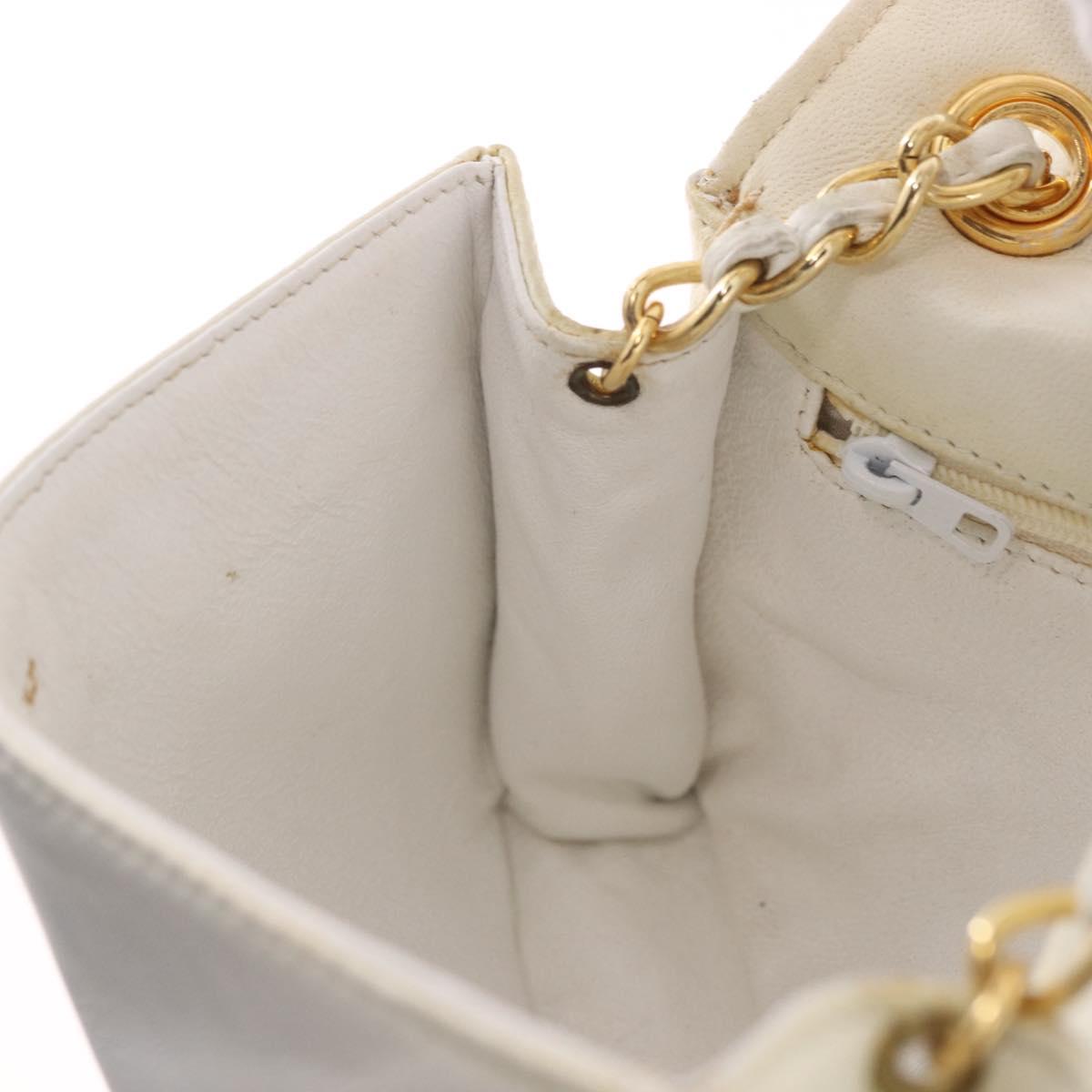 CHANEL Chain Shoulder Bag Lamb Skin White Gold CC Auth 186589A