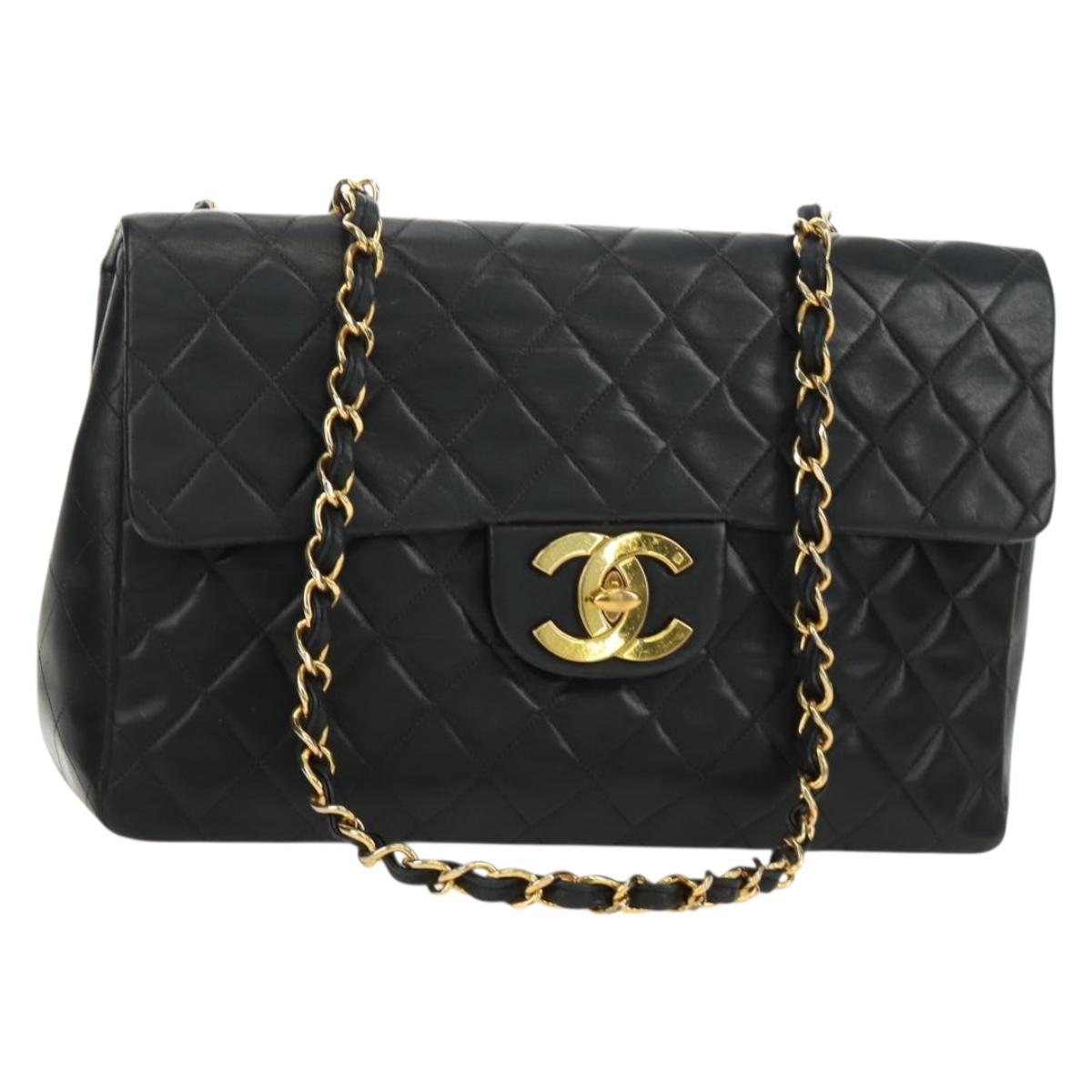 CHANEL Big Matelasse Chain Shoulder Bag Lamb Skin Black Gold CC Auth 186631SAV