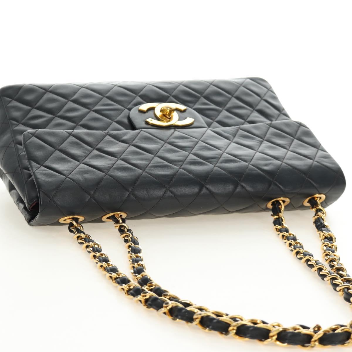 CHANEL Big Matelasse Chain Shoulder Bag Lamb Skin Black Gold CC Auth 186631SAV