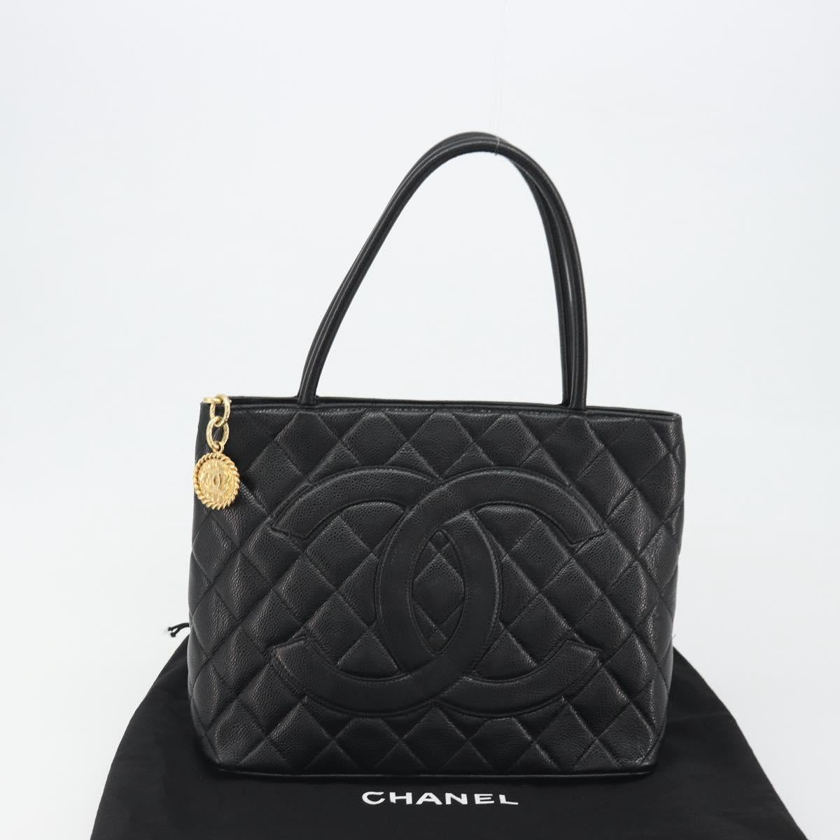 CHANEL Standard Tote Bag Caviar Skin Black Gold CC Auth 186633SAM