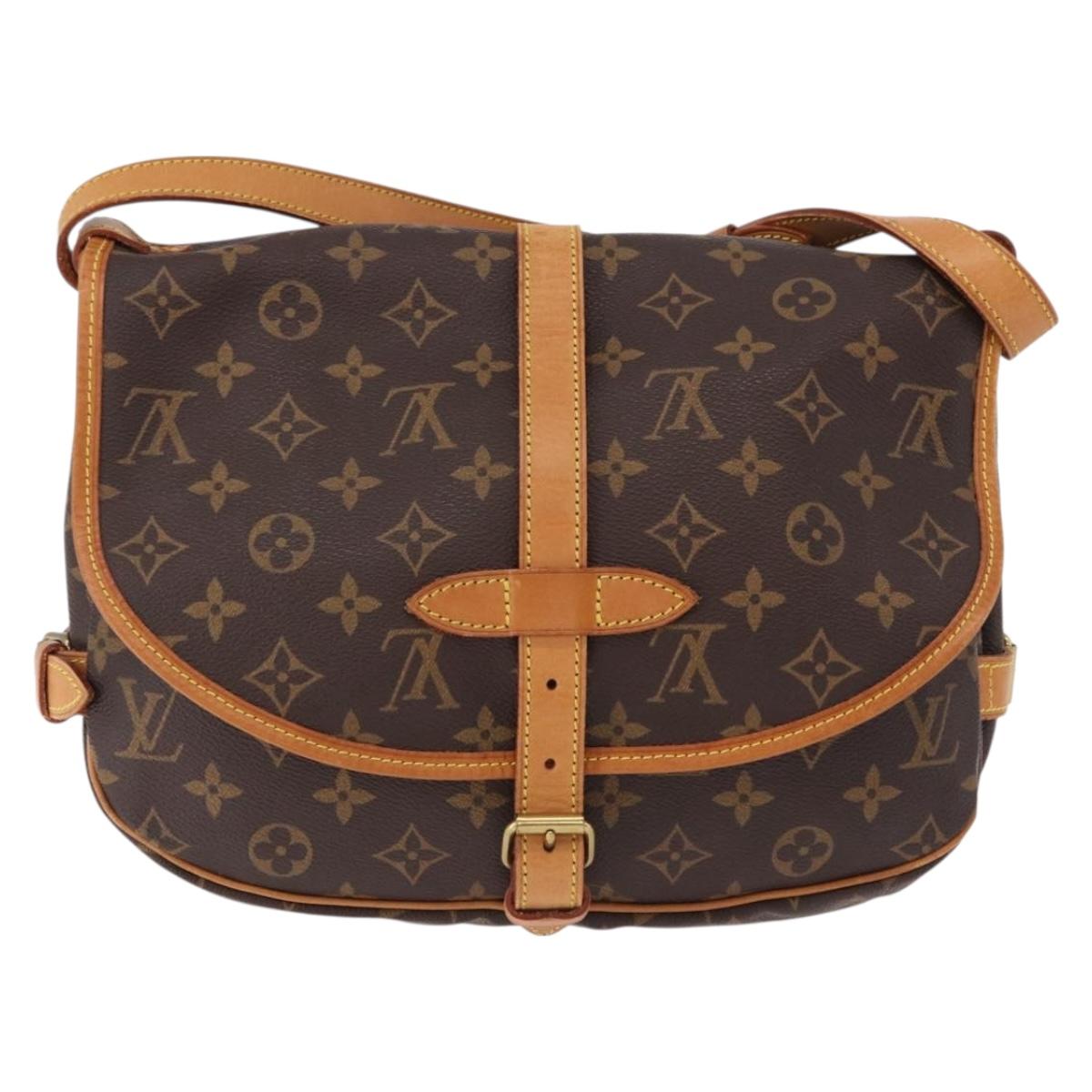 LOUIS VUITTON Monogram Saumur 30 Shoulder Bag M42256 LV Auth 186661A