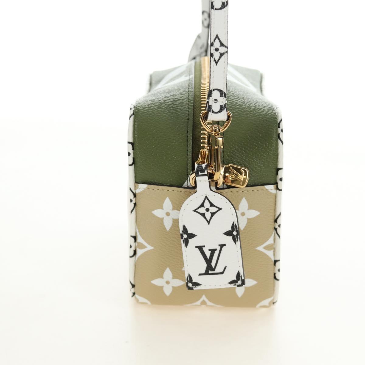 LOUIS VUITTON Monogram Giant Beach Porch Bag Green M67610 LV Auth 186686SAM