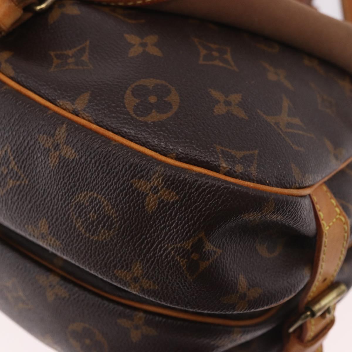 LOUIS VUITTON Monogram Saumur 30 Shoulder Bag M42256 LV Auth 186859