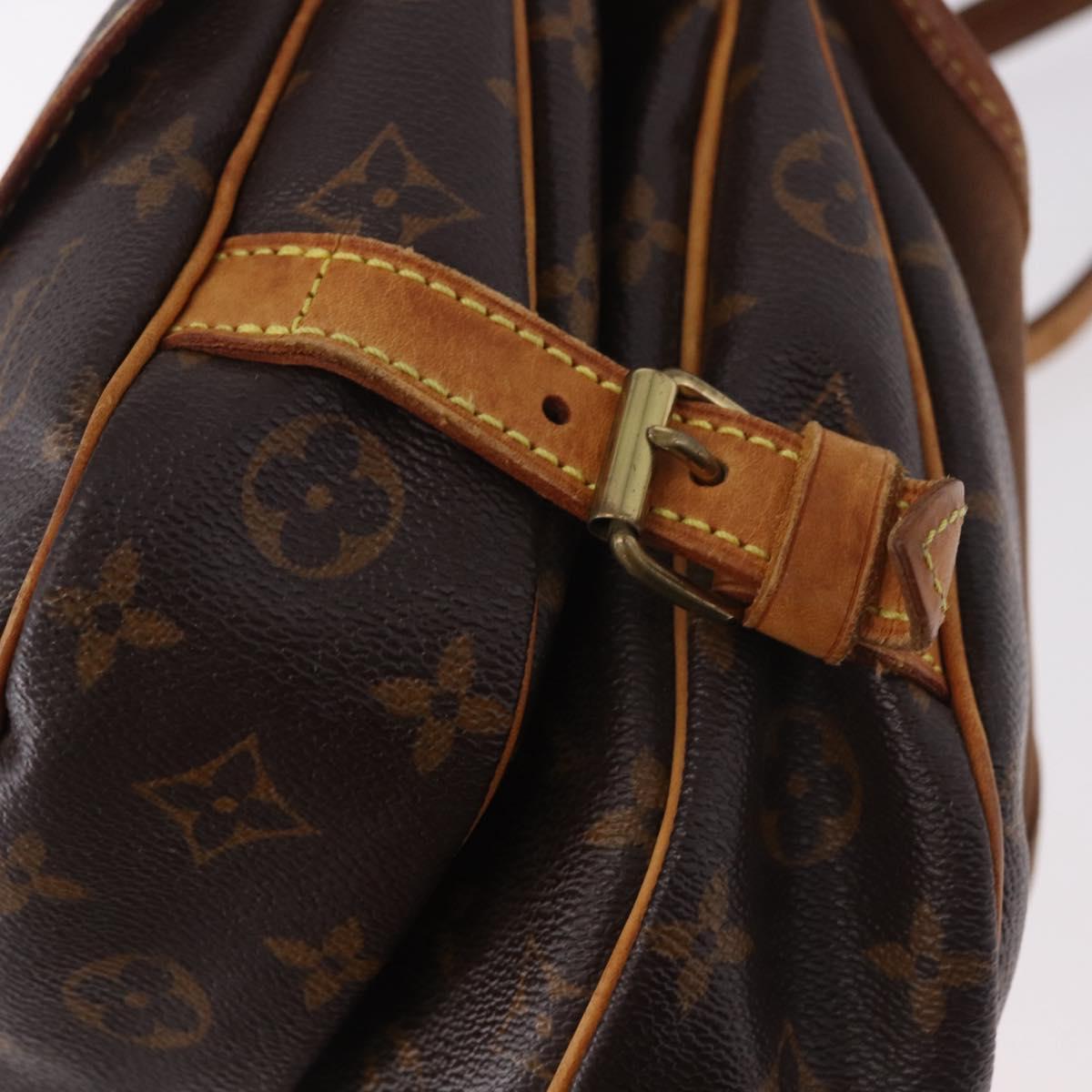 LOUIS VUITTON Monogram Saumur 30 Shoulder Bag M42256 LV Auth 186859