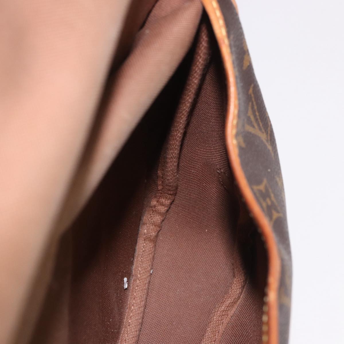 LOUIS VUITTON Monogram Saumur 30 Shoulder Bag M42256 LV Auth 186859