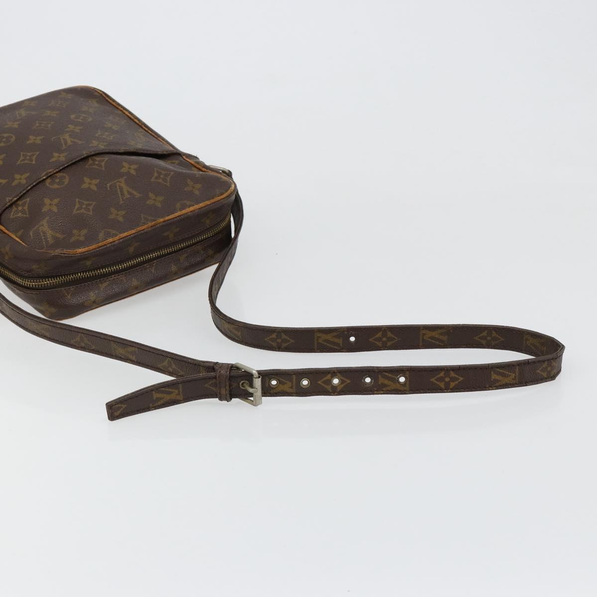 LOUIS VUITTON Monogram Petit Marceau Shoulder Bag M40264 LV Auth 187009