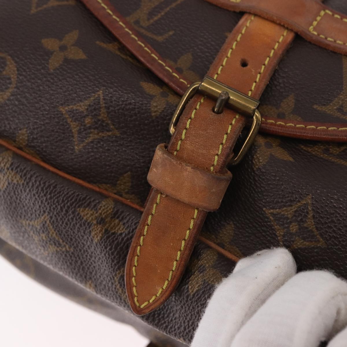 LOUIS VUITTON Monogram Saumur 30 Shoulder Bag M42256 LV Auth 187014
