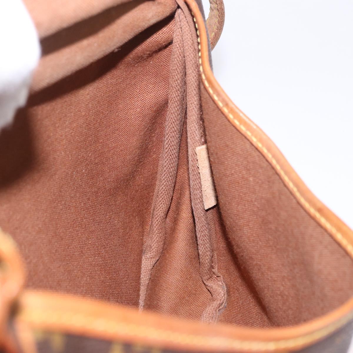 LOUIS VUITTON Monogram Saumur 30 Shoulder Bag M42256 LV Auth 187014