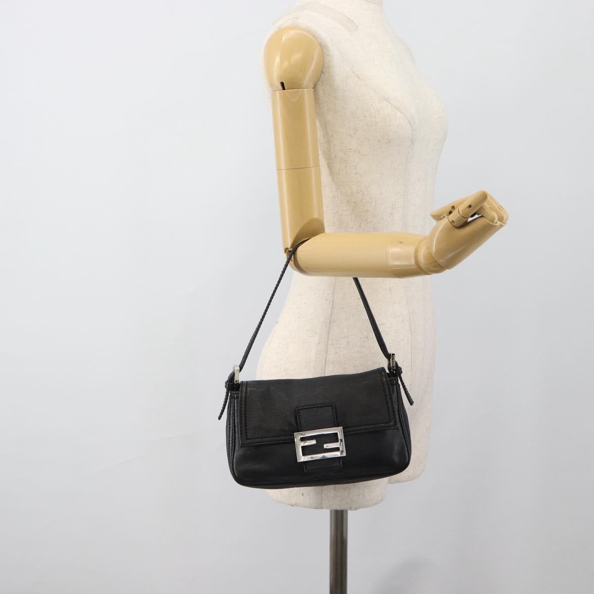 FENDI Mamma Baguette Shoulder Bag Leather Black Silver Auth 187091SAM