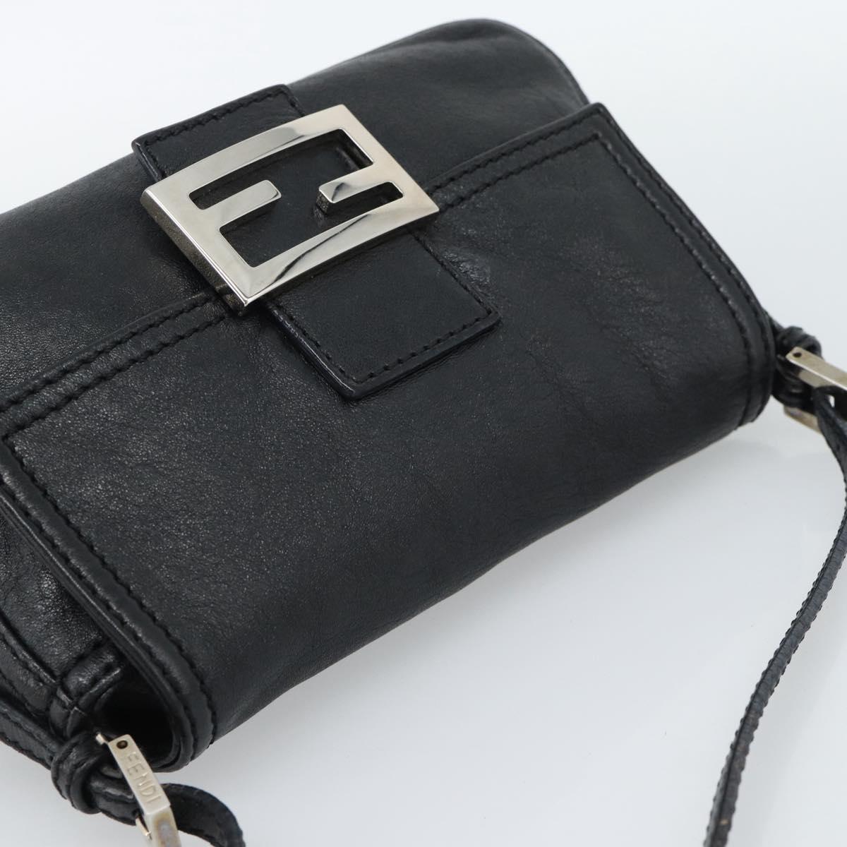 FENDI Mamma Baguette Shoulder Bag Leather Black Silver Auth 187091SAM