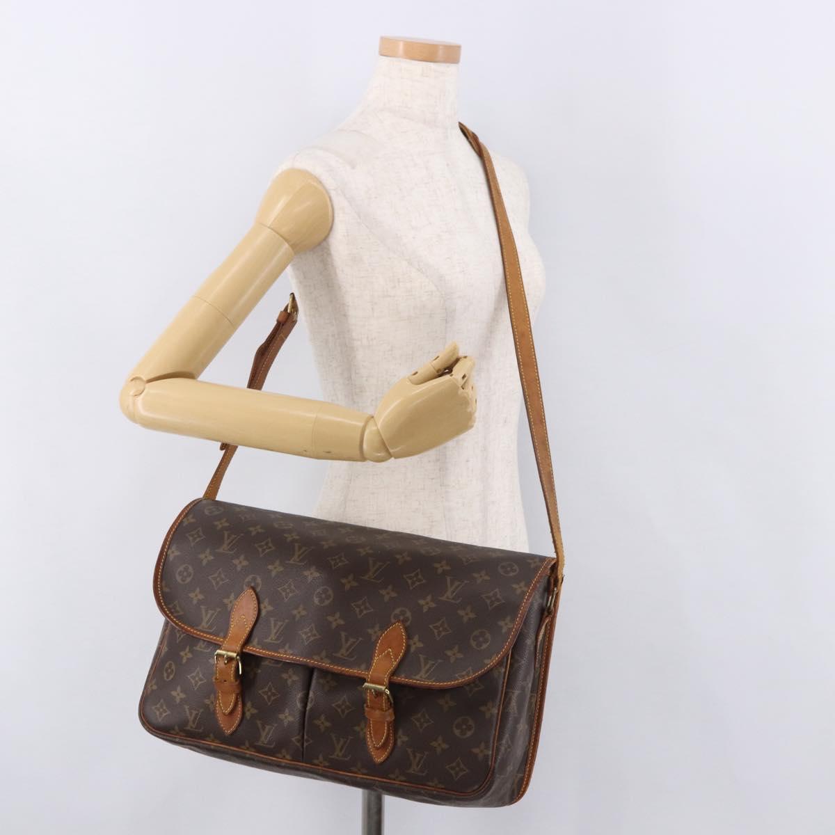 LOUIS VUITTON Monogram Gibeciere GM Shoulder Bag M42246 LV Auth 187115
