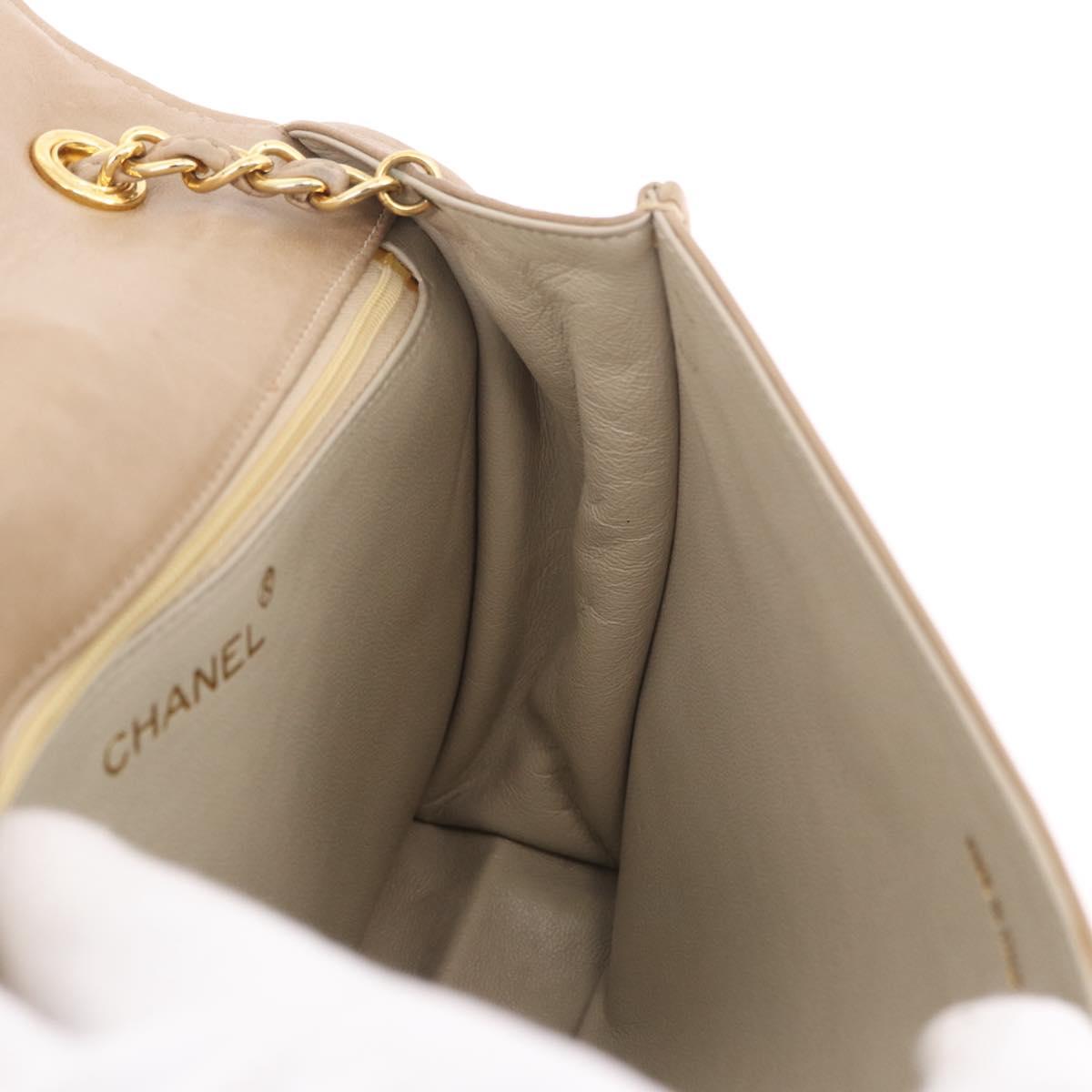 CHANEL Matelasse Chain Shoulder Bag Lamb Skin Beige Gold CC Auth 187157A