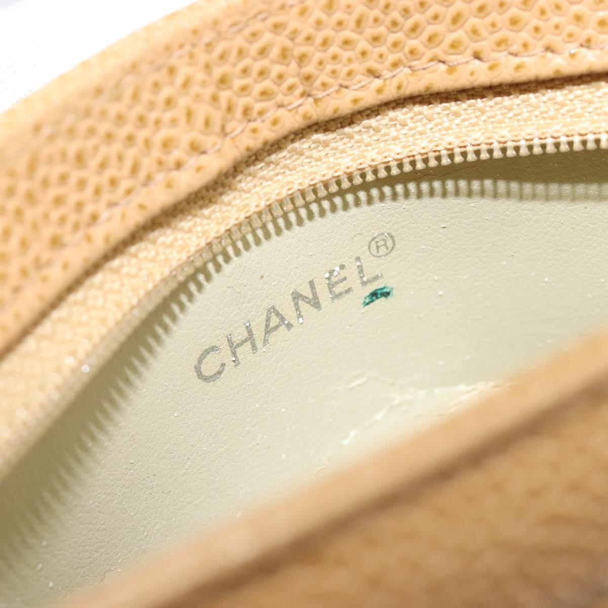 CHANEL Pouch Caviar Skin Beige Gold CC Auth 187168