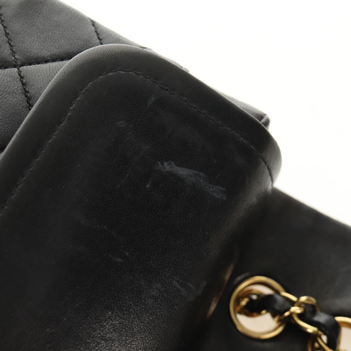 CHANEL Matelasse 25 Double Flap Chain Bag Lamb Skin Gold Black CC Auth 187193SAV