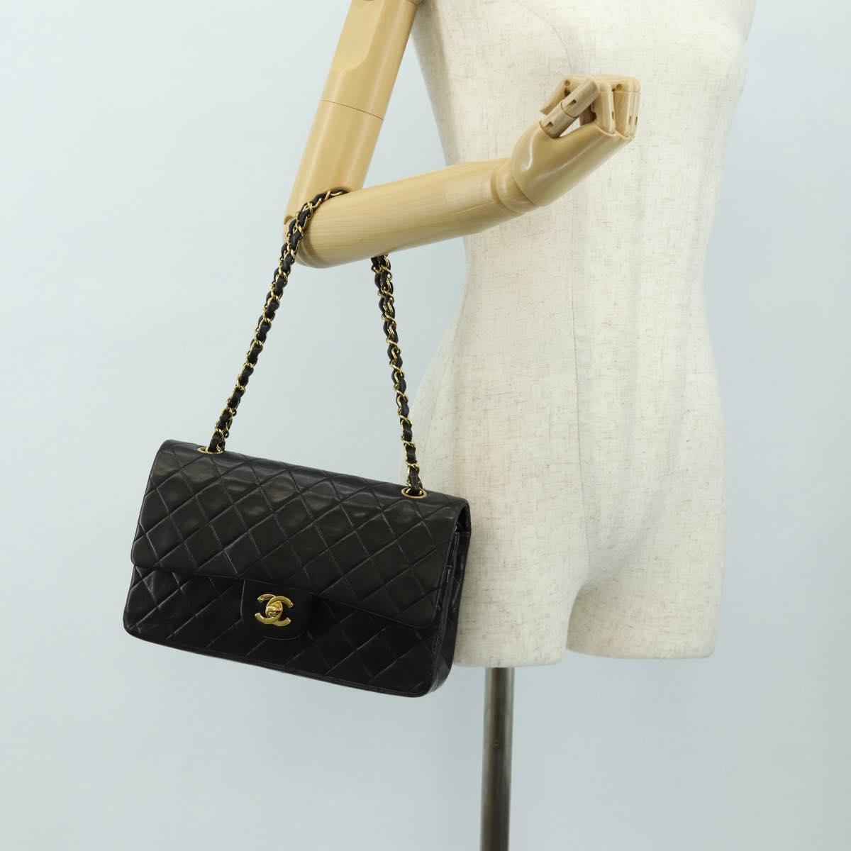 CHANEL Matelasse 25 Double Flap Chain Bag Lamb Skin Gold Black CC Auth 187193SAV