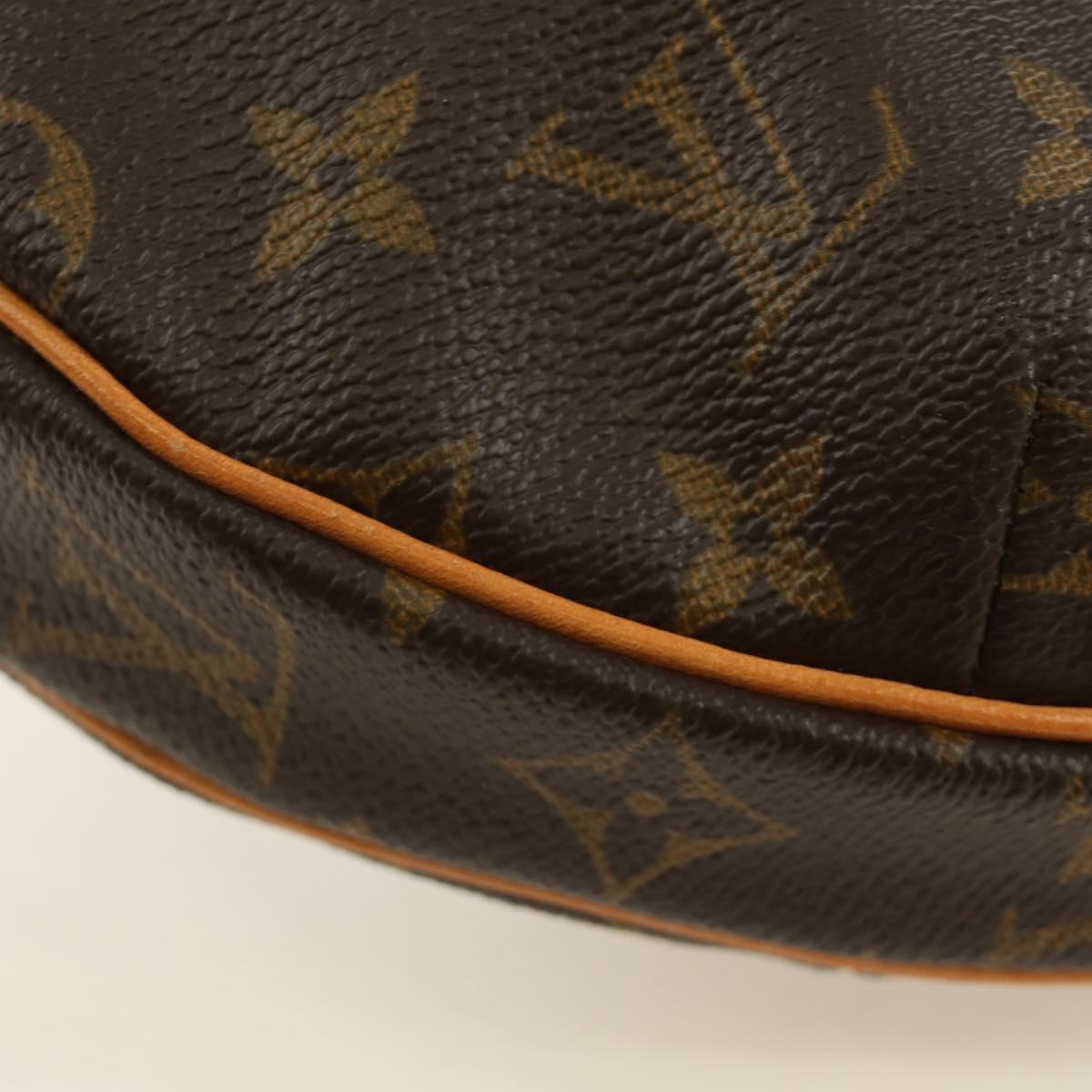 LOUIS VUITTON Monogram Croissant MM Shoulder Bag M51512 LV Auth 187194SAM
