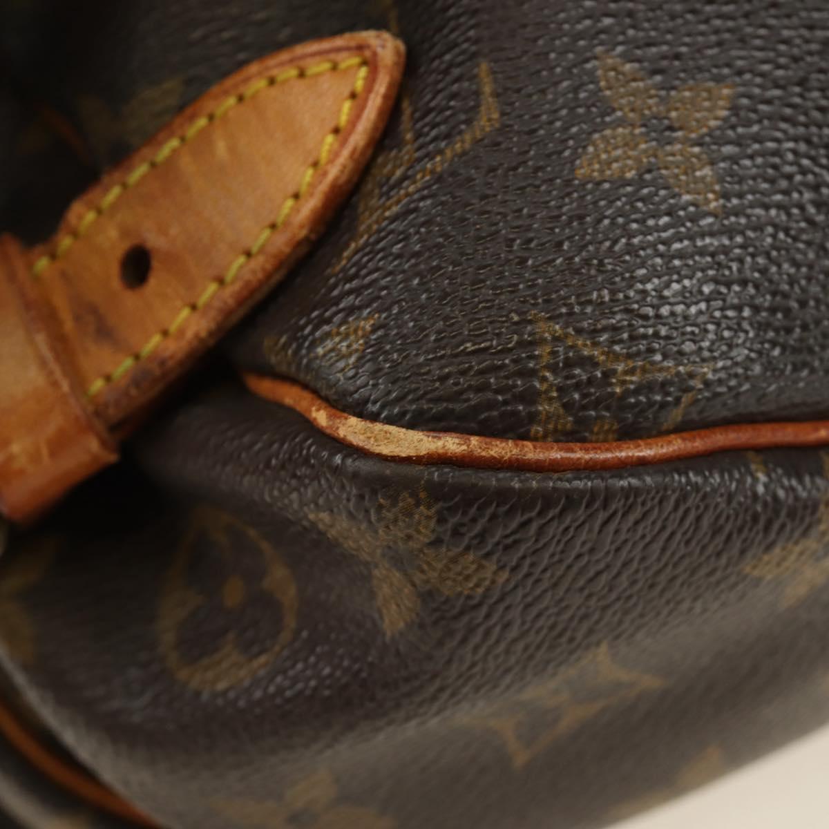 LOUIS VUITTON Monogram Saumur 30 Shoulder Bag M42256 LV Auth 187218