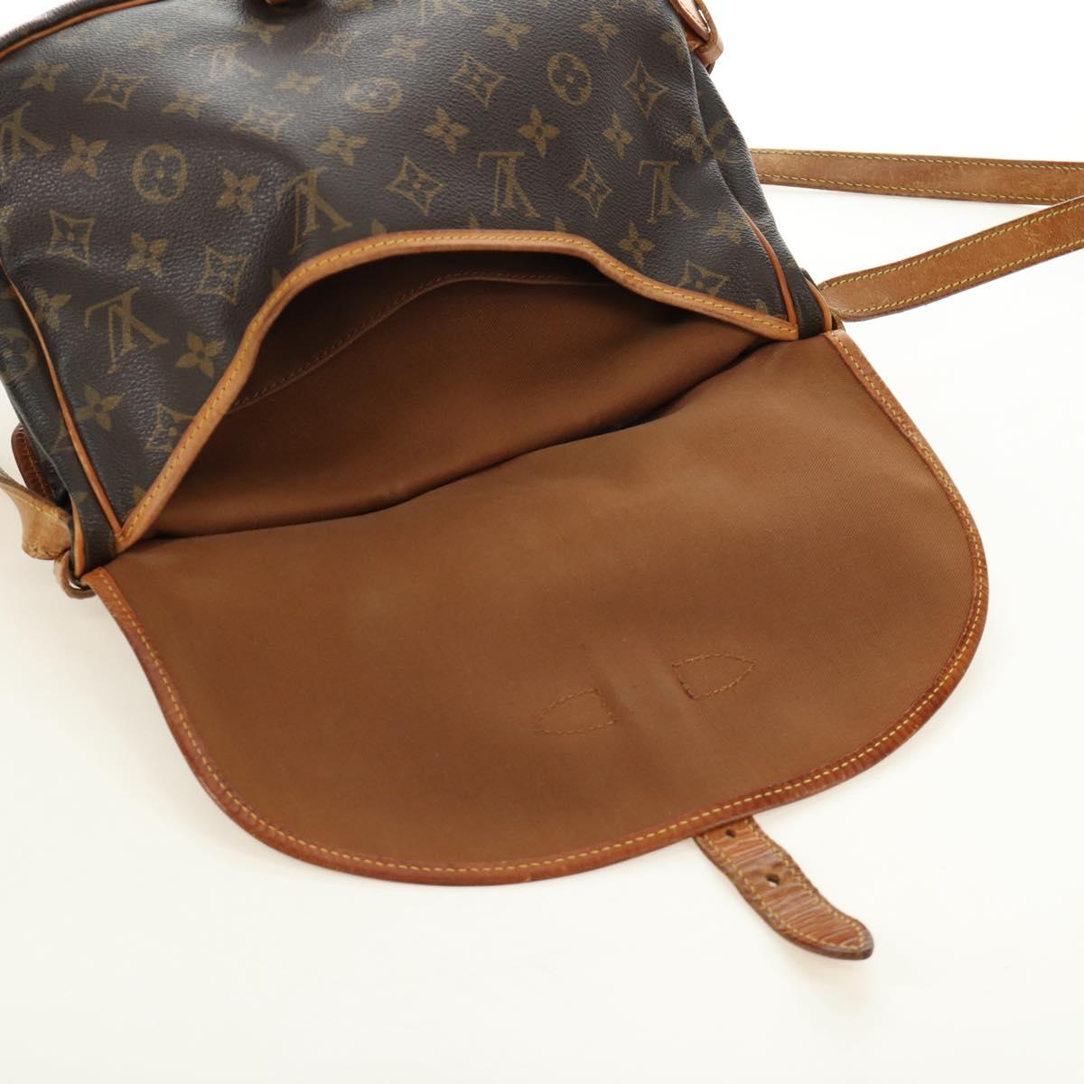 LOUIS VUITTON Monogram Saumur 30 Shoulder Bag M42256 LV Auth 187218