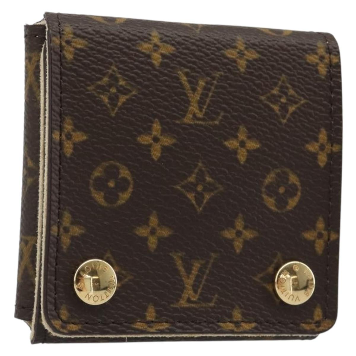 LOUIS VUITTON Monogram Jewelry case Jewelry Box LV Auth 187300V