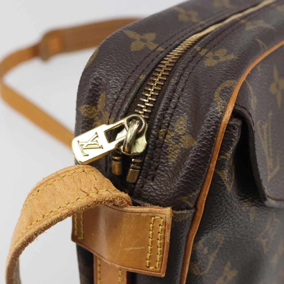 LOUIS VUITTON Monogram Jeune Fille MM Shoulder Bag M51226 LV Auth 187414