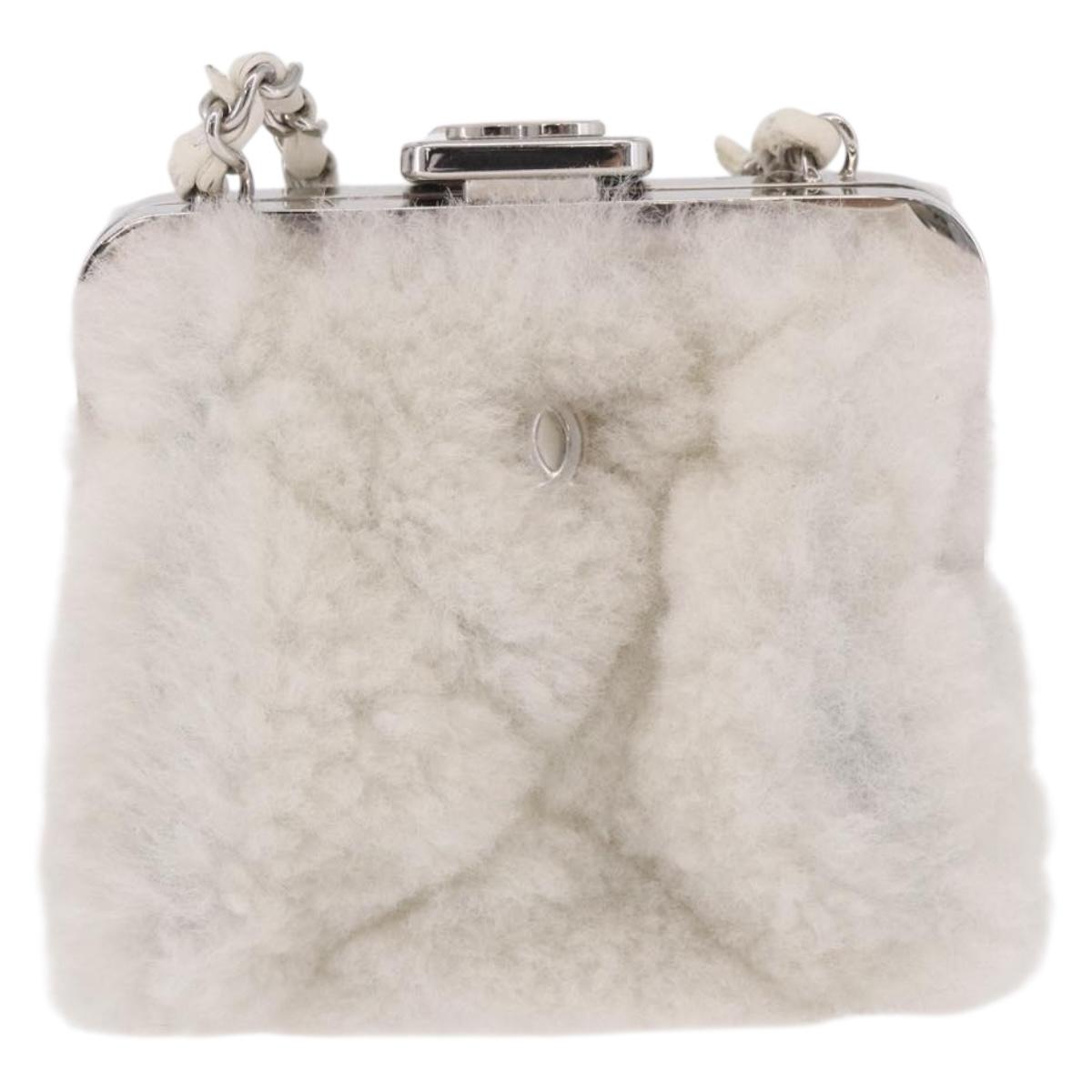 CHANEL Matelasse Chain Shoulder Bag Bore White Silver CC Auth 187487SAM