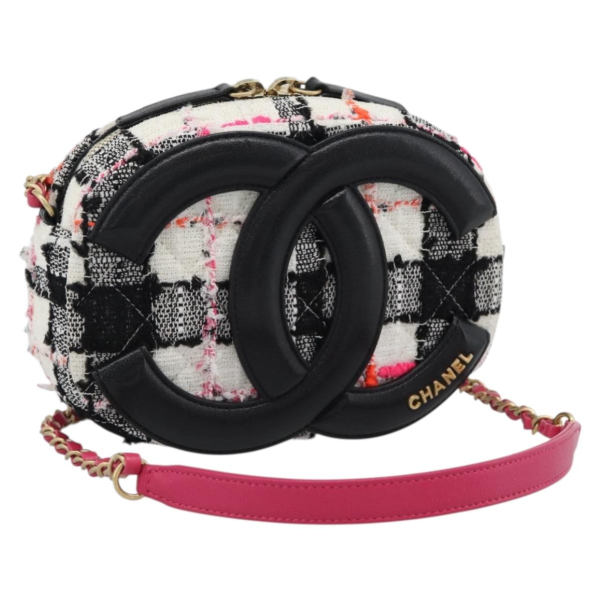 CHANEL Matelasse Chain Shoulder Bag tweed White Gold CC Auth 187493SM
