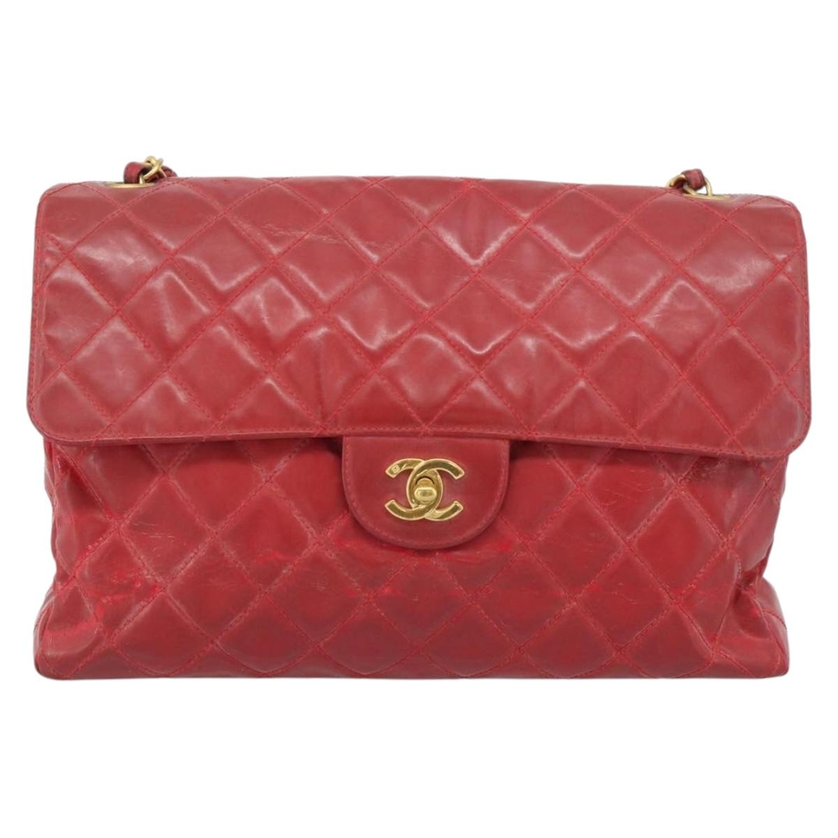 CHANEL Matelasse Chain Shoulder Bag Patent leather Red Gold CC Auth 187496