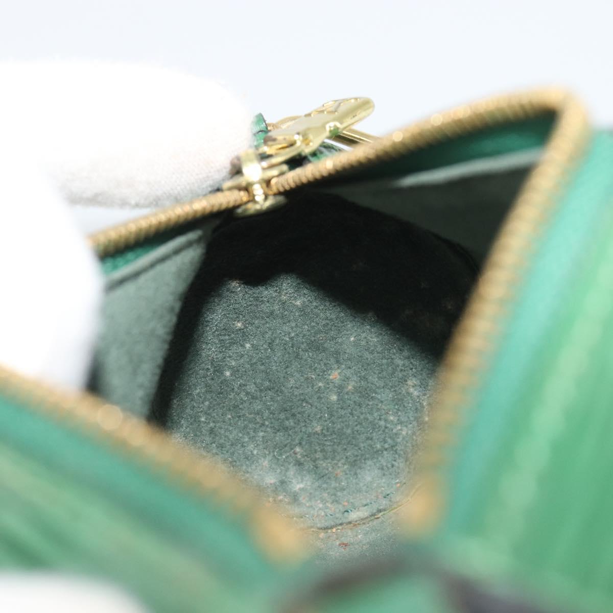 LOUIS VUITTON Epi Soufflot Pouch Green LV Auth 187622