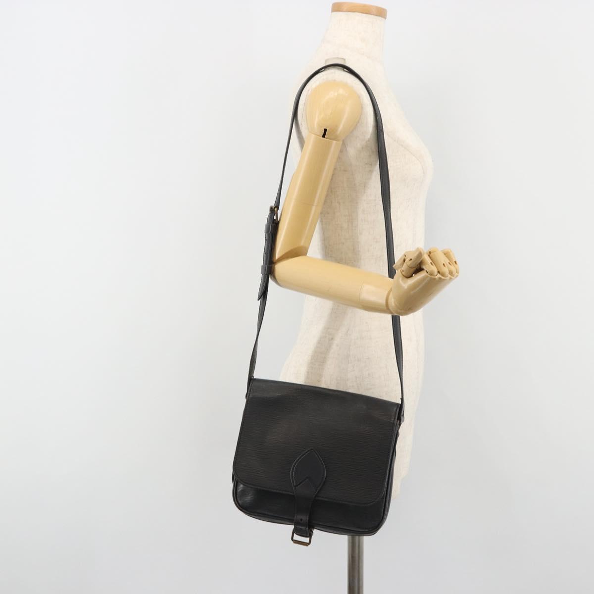 LOUIS VUITTON Epi Cartouchiere MM Shoulder Bag Black Noir M52242 LV Auth 187693