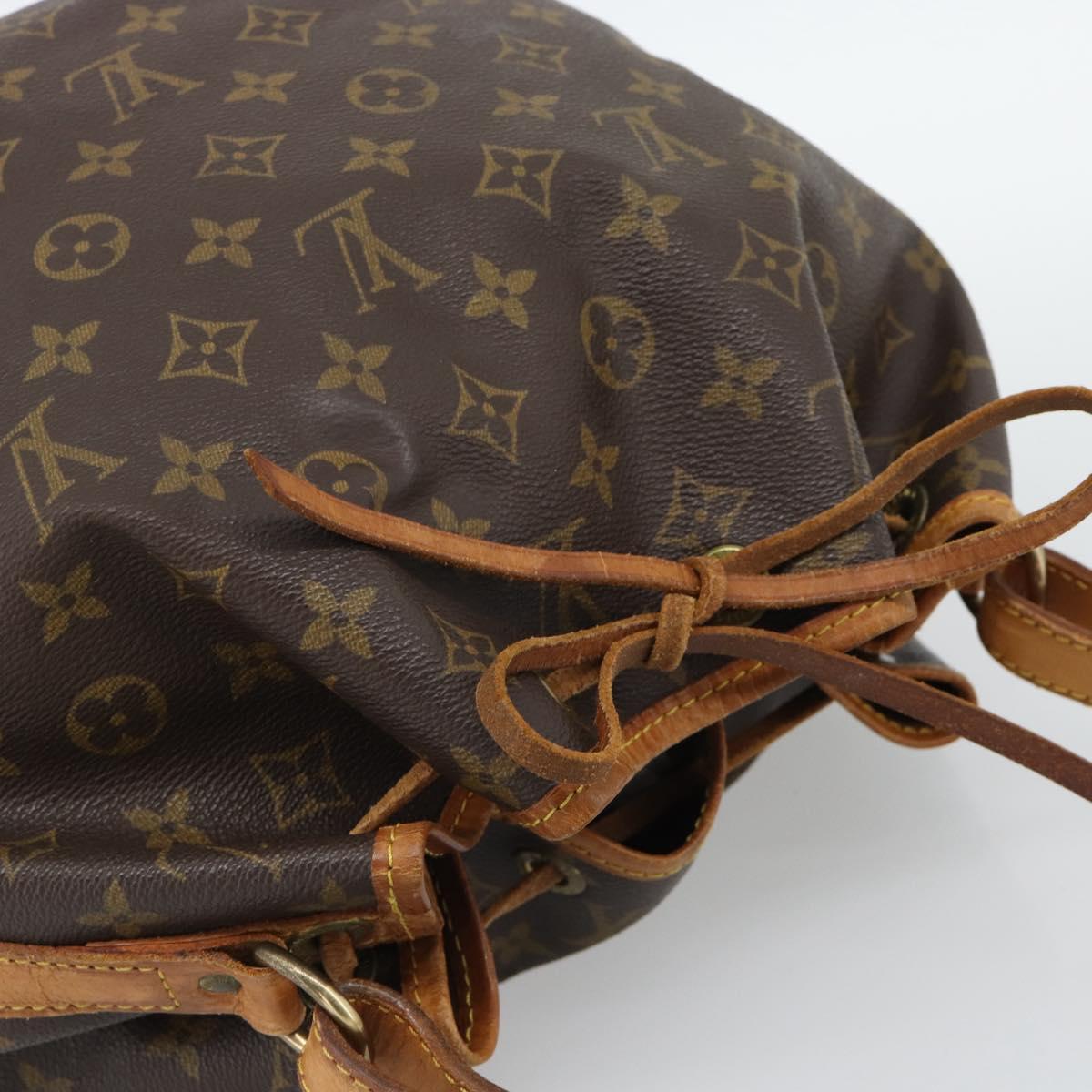LOUIS VUITTON Monogram Petit Noe Petit Noe Shoulder Bag M42226 LV Auth 187843