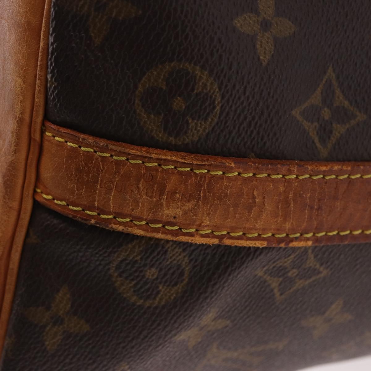 LOUIS VUITTON Monogram Petit Noe Shoulder Bag M42226 LV Auth 187844