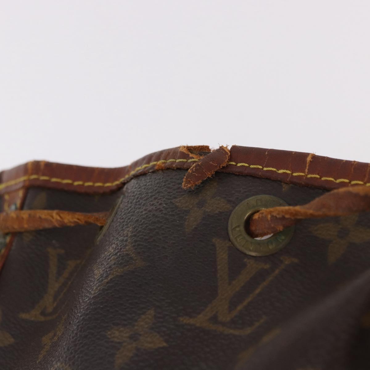 LOUIS VUITTON Monogram Petit Noe Shoulder Bag M42226 LV Auth 187844