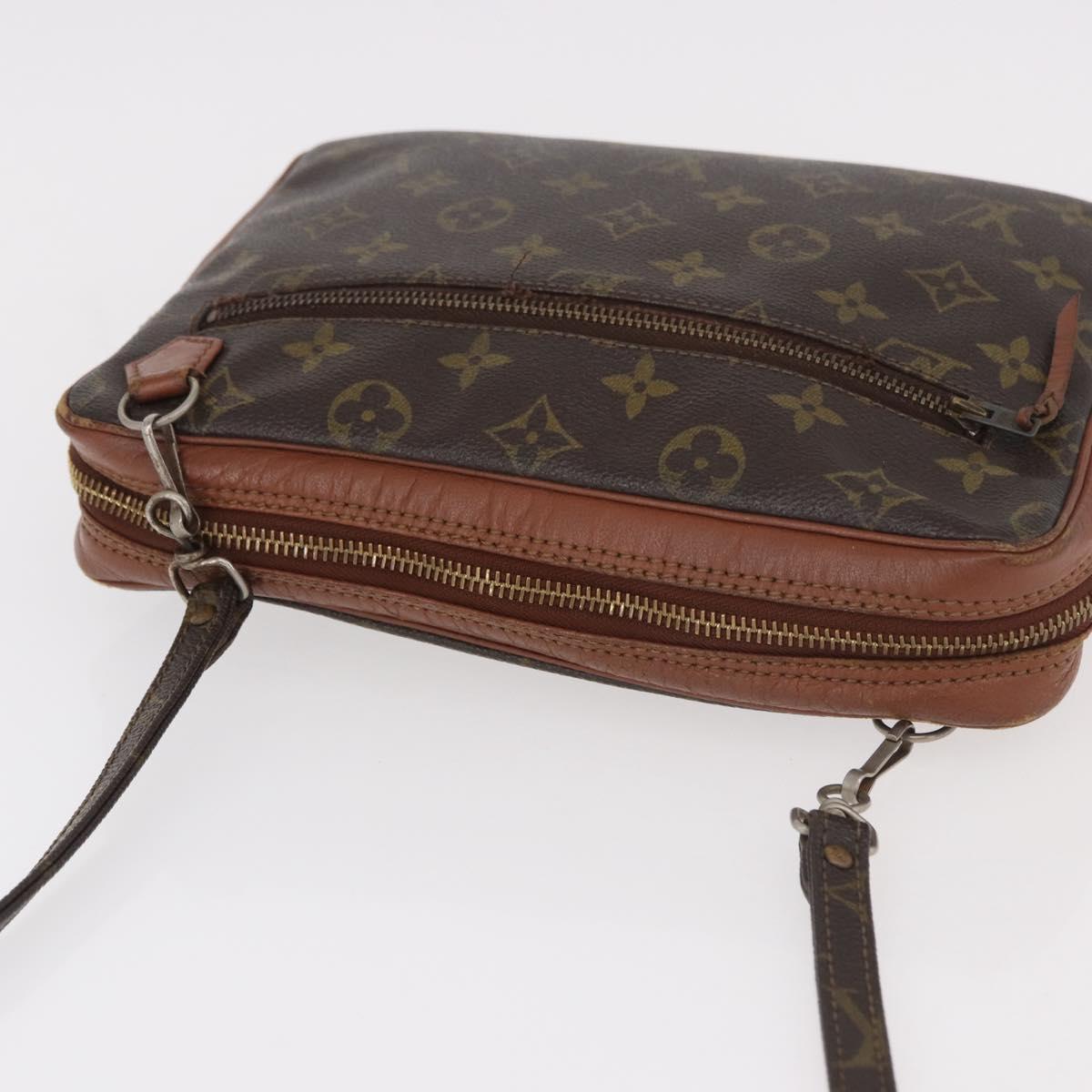 LOUIS VUITTON Monogram Sac Sport Shoulder Bag LV Auth 187881