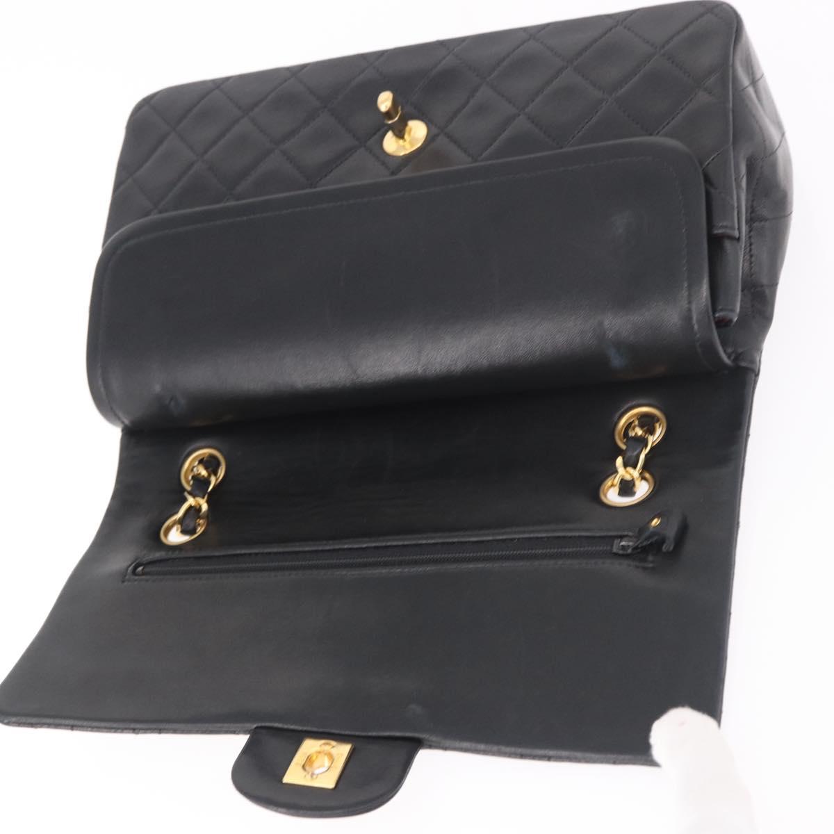 CHANEL Matelasse 25 Chain Shoulder Bag Lamb Skin Black Gold CC Auth 187961M