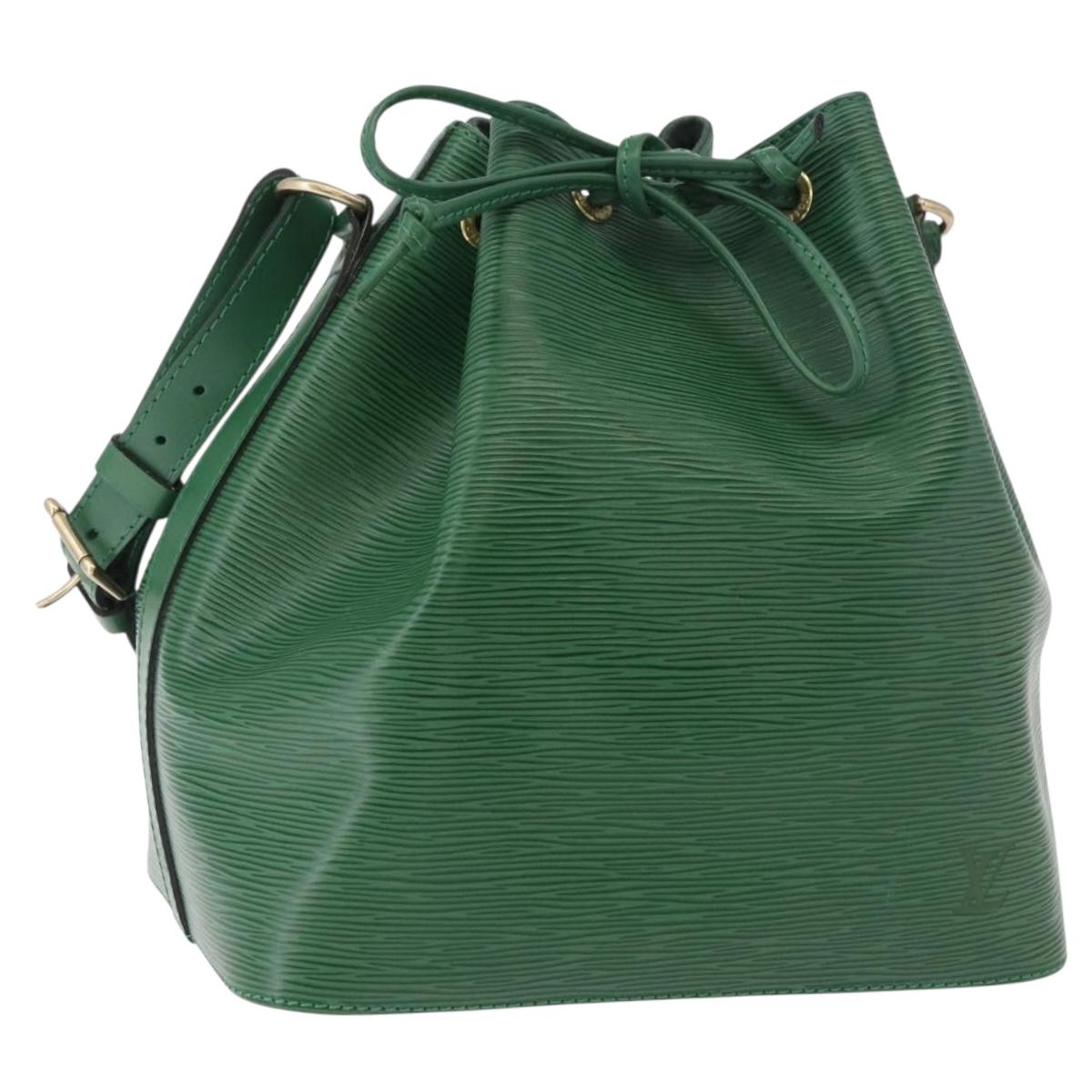 LOUIS VUITTON Epi Petit Noe Shoulder Bag Green M44104 LV Auth 187979V