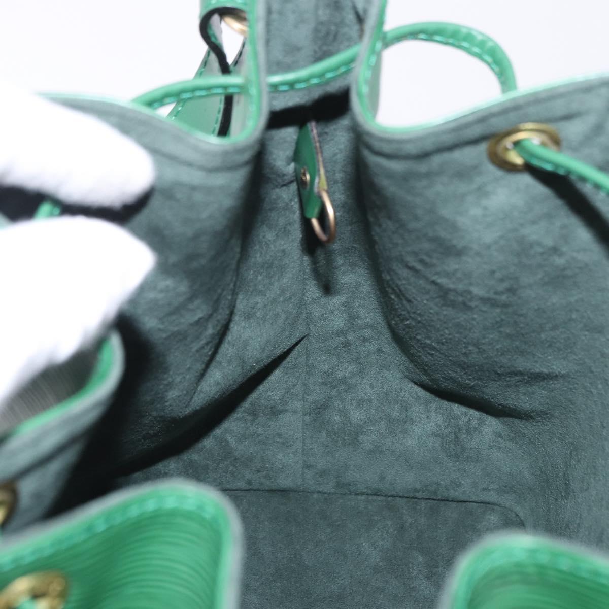 LOUIS VUITTON Epi Petit Noe Shoulder Bag Green M44104 LV Auth 187979V