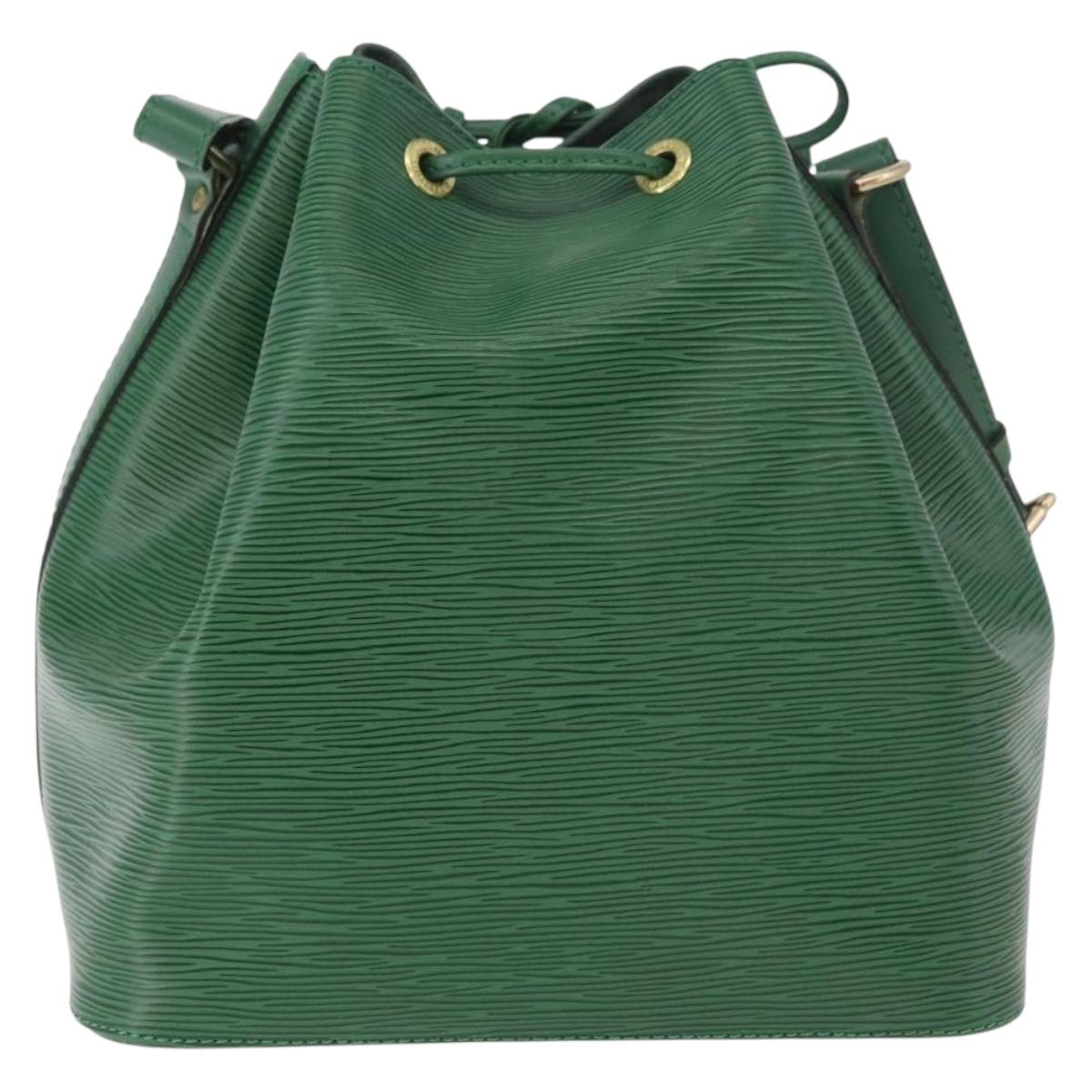 LOUIS VUITTON Epi Petit Noe Shoulder Bag Green M44104 LV Auth 187979V